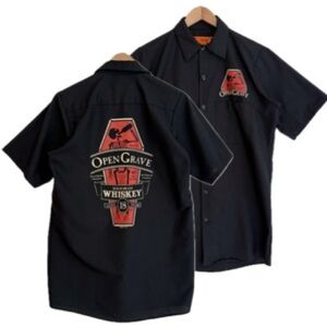 Red Kap Mens Open Grave Skeleton Graphic Short Sleeve Button Down Shirt Sz Small